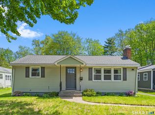 152 Somerset Street, West Hartford, CT 06110