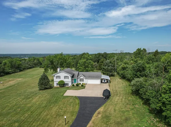 2715 E 2625th Rd, Marseilles, IL 61341