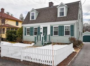 89 Howard St, Melrose, MA 02176