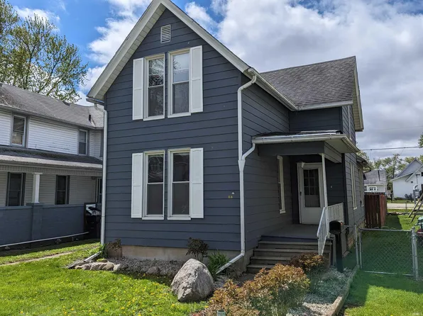 312 S Walsh St, Garrett, IN 46738