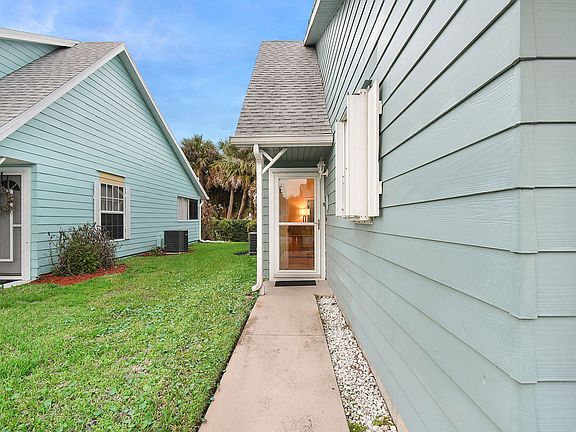 3rd image of 4072 Gator Trace Road