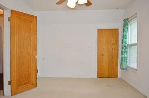 2nd image of 2538 Glenmawr Ave