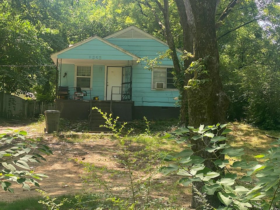 2nd image of 2392 Hollyford Rd