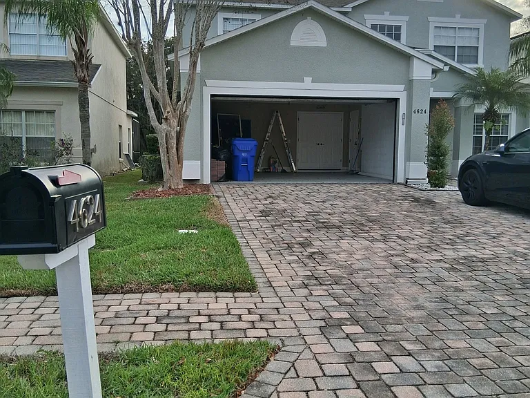 4624 Cumbrian Lakes Dr — Photo 1
