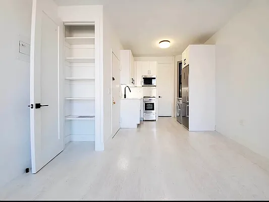 Rented by Brooklyn Blocks Real Estate | media 2