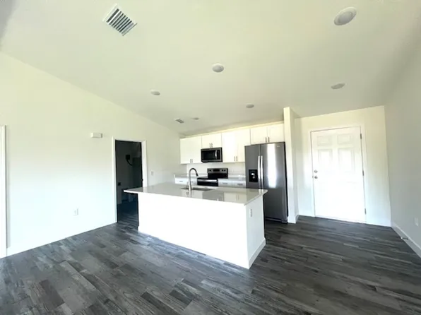 1356 NW 14th Ave, Cape Coral, FL 33993