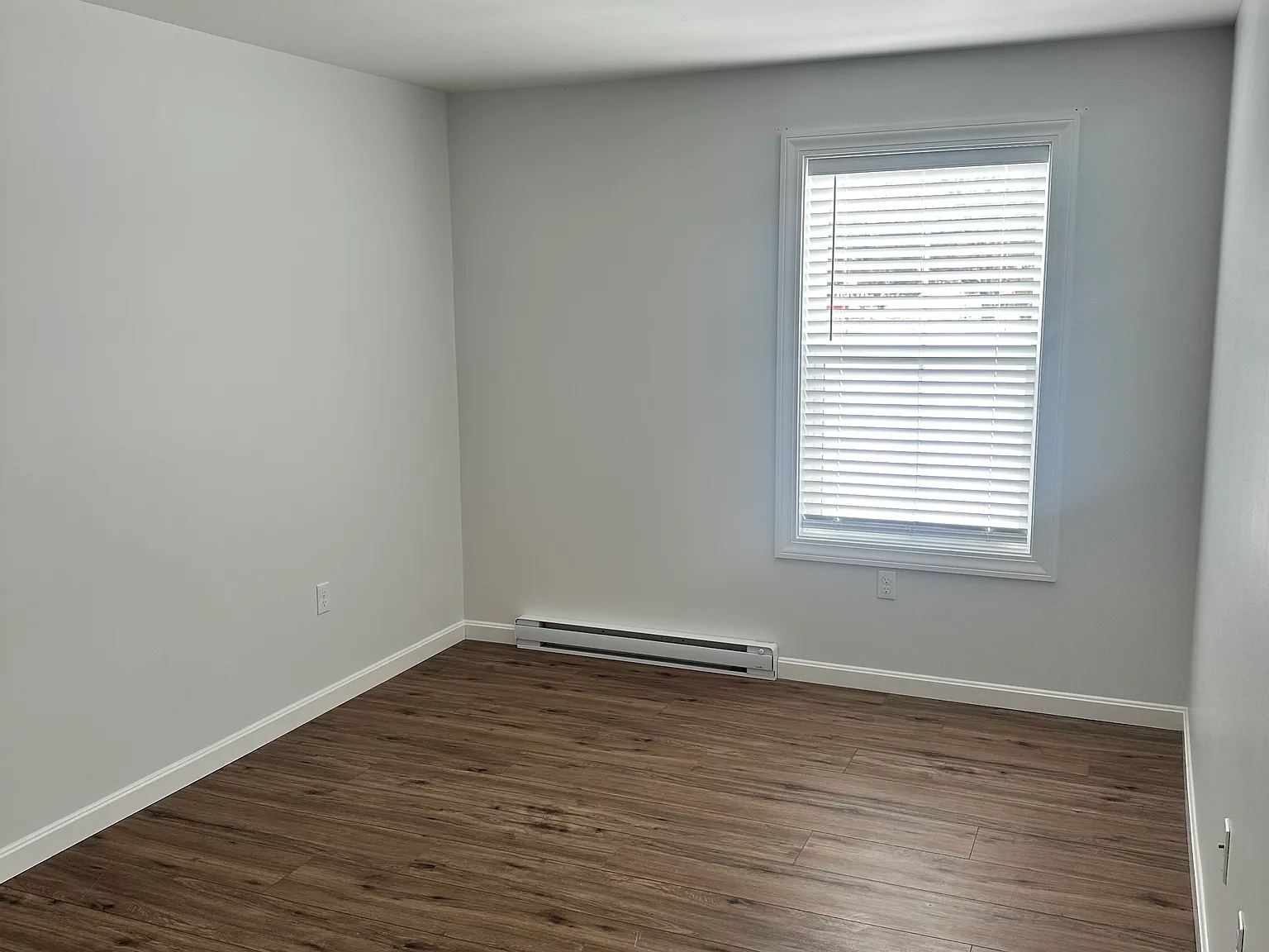 2 bed, $1,800 — Photo 3
