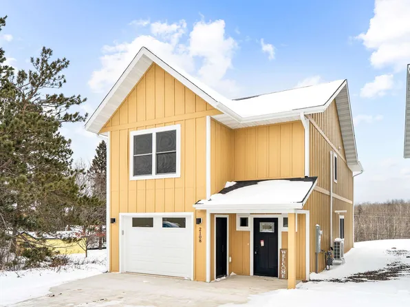2108 Cottage Hill Cir, Duluth, MN 55811