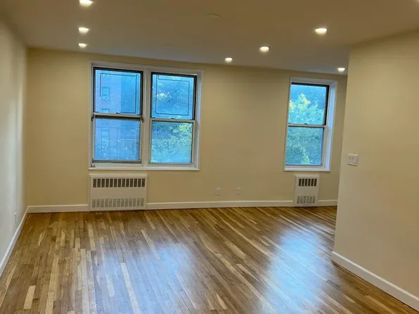 142-20 84th Dr #4-D, Queens, NY 11435