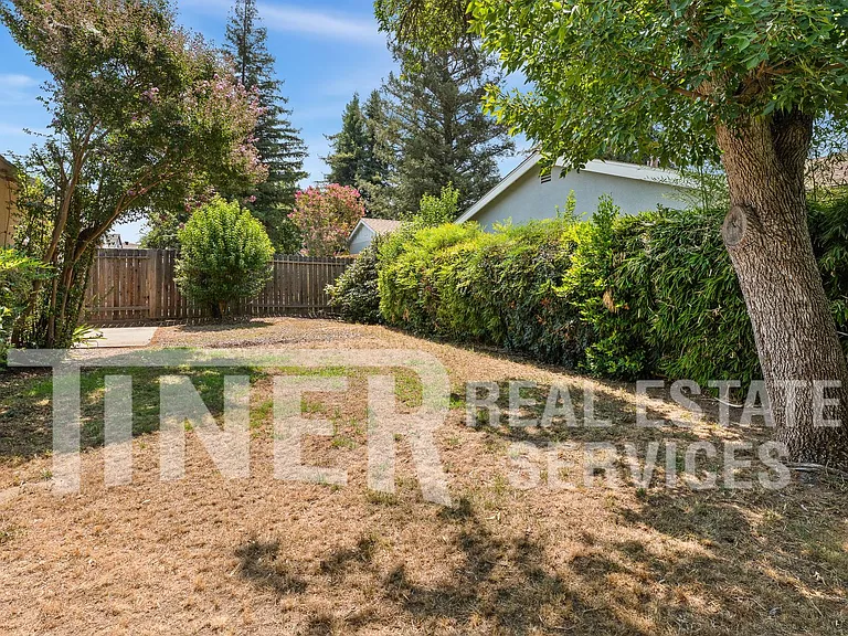 3000 Nikol St — Photo 25
