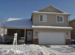 10775 Pine Grove Way, South Jordan, UT 84095