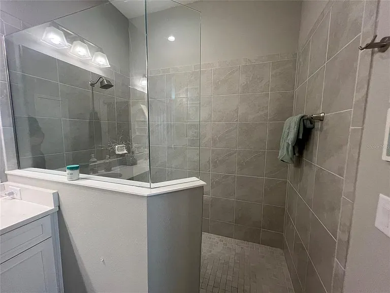 1867 Nottingham Trl — Photo 30