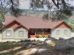 26951 Oakflat Dr, Tehachapi, CA 93561