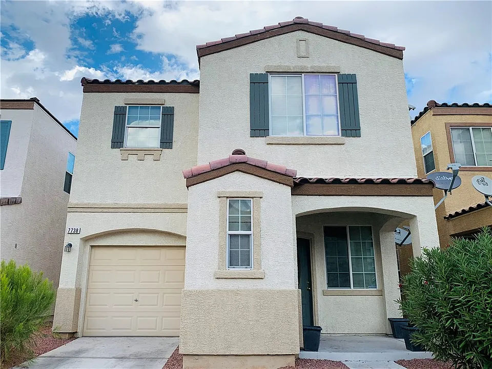 7738 Hampton Willows Ln