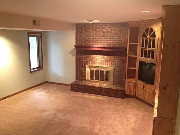 1st image of 10259 Garnett St