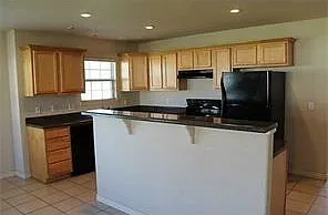 935 Kensington Dr #935 — Photo 3