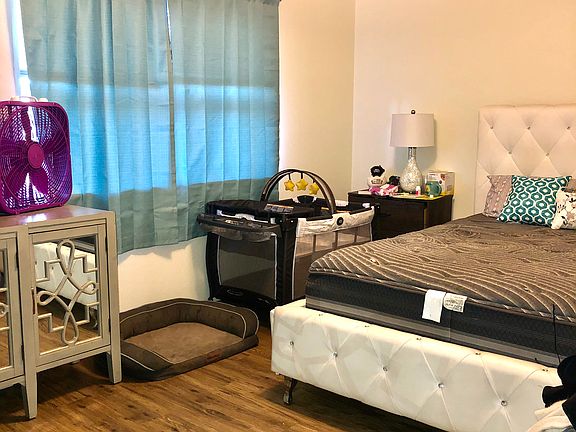3rd image of 421 W 3rd Ave APT 4