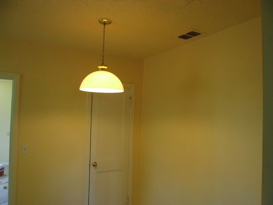 2nd image of 49 W 17th St APT 1