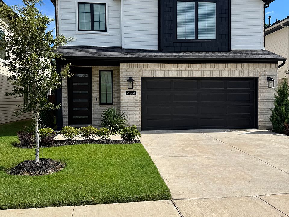 1st image of 4531 Hogans Alley Dr