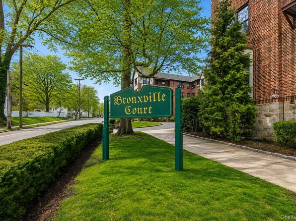 246 Bronxville Road #i2, Bronxville, NY 10708