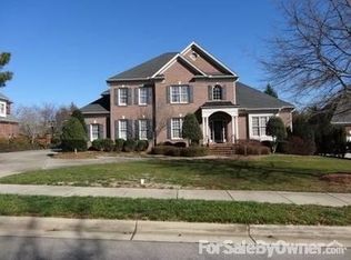 304 Devonhall Ln, Cary, NC 27518