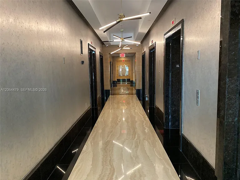 950 Brickell Bay Dr #3709 — Photo 39
