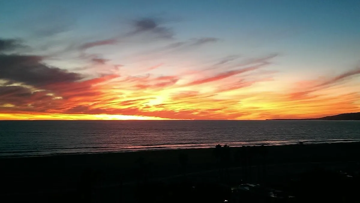 Santa Monica Beach withLovely sunsets! - 125 Washington Ave #G