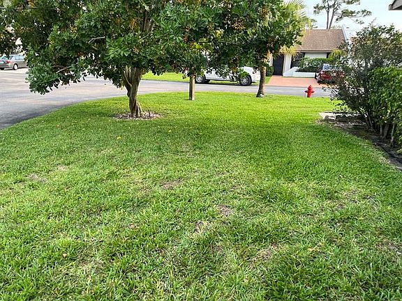 4th image of 6111 Fairfield Cir