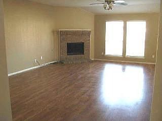 3rd image of 3632 Carriage Ave
