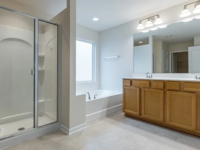 416 Charleville Ct — Photo 28