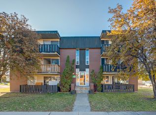 Park Manor, Lethbridge, AB T1H 1W9