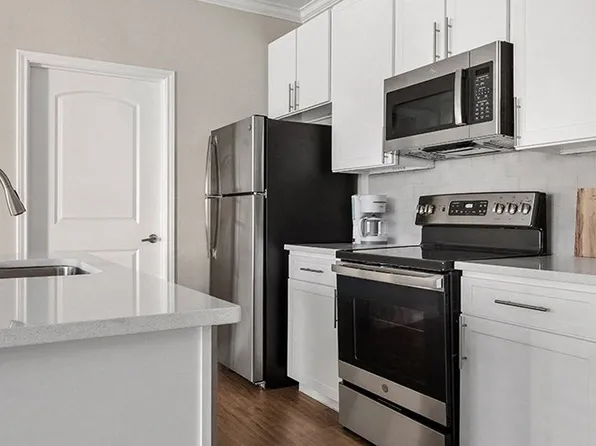 Discovery at Mandolin Apartment Homes