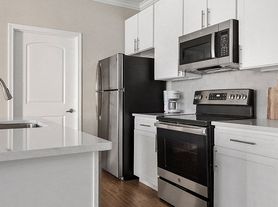 Discovery at Mandolin Apartment Homes