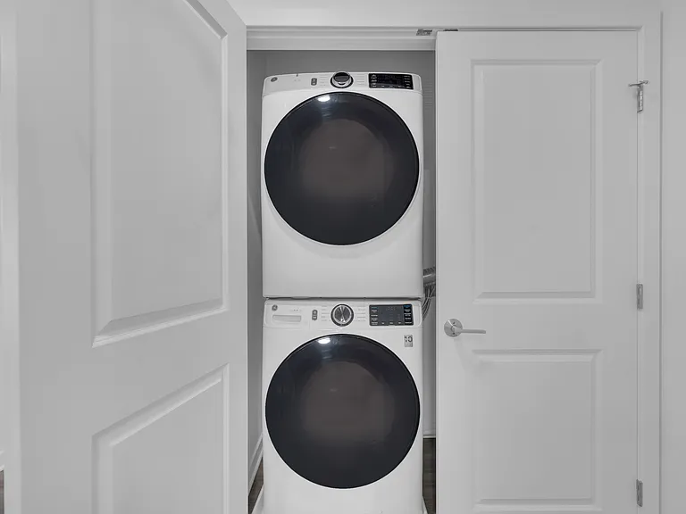 Upgrade your lifestyle at Jefferson Place Apartments with in-unit laundry that makes chores a breeze. Enjoy modern amenities and convenient living tailored to your needs. Schedule your tour today and see why our community stands out!