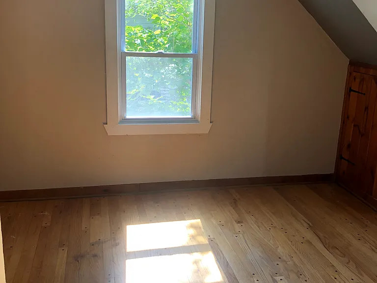 317 N La Londe Ave — Photo 5
