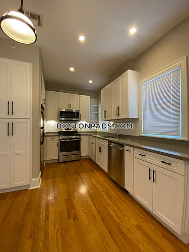 178 Brooks St #1 Photo 1
