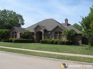 6709 Windrock Rd, Dallas, TX 75252