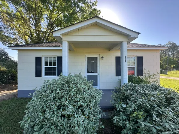 107 Shop Rd, Kershaw, SC 29067