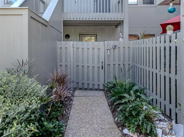 139 Woodland Pl #139, Osprey, FL 34229