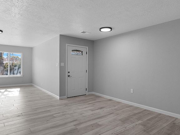 5th image of 3013 Hyder Ave SE