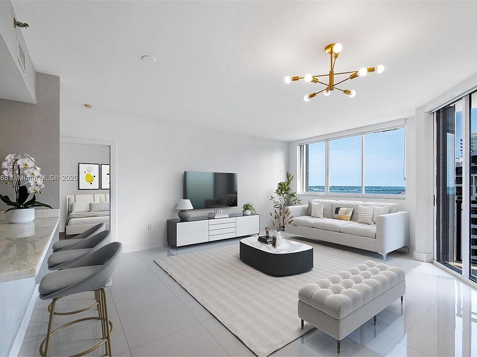 2nd image of 540 Brickell Key Dr APT 1817