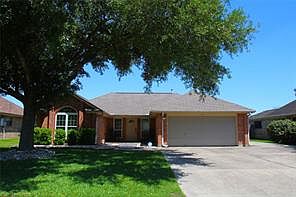 1st image of 125 Bumelia St