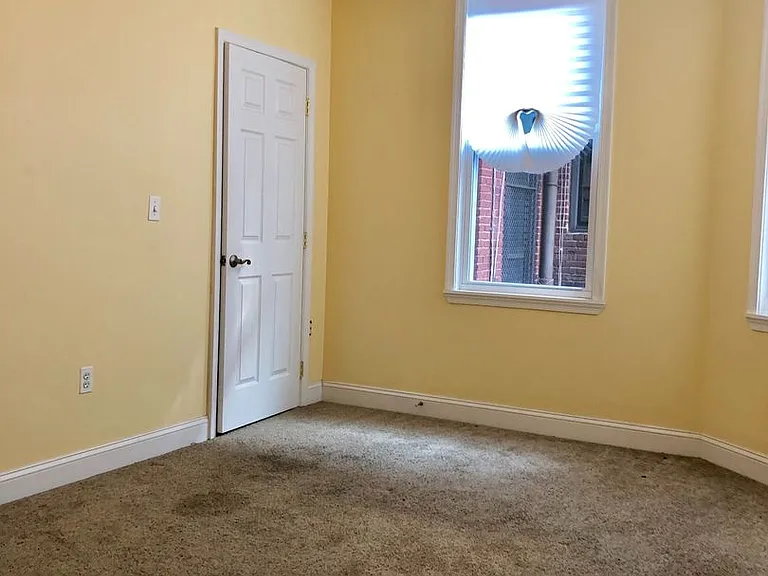 Apartment Units in Old Goucher, Baltimore, MD! — Photo 17
