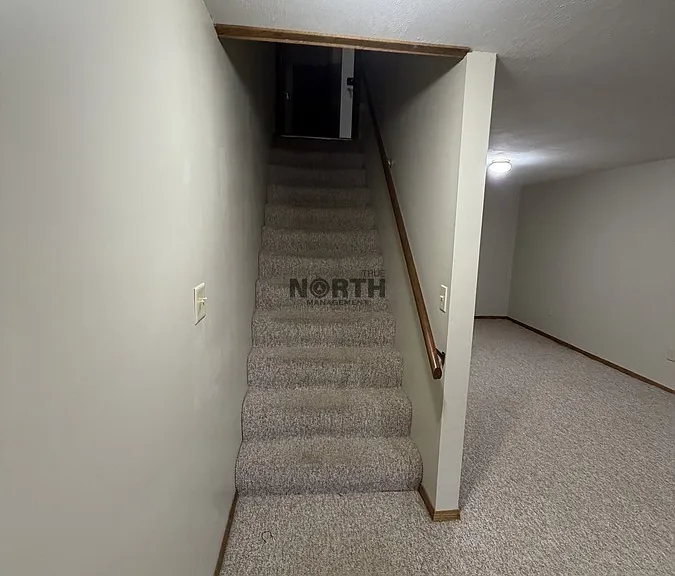 1210 Bridgeport Ln NW — Photo 48