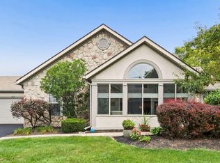 8612 Stonewoods Ln, Powell, OH 43065