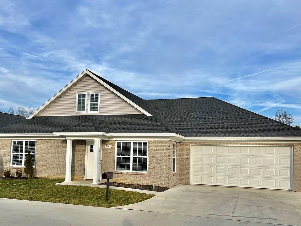 1st image of 2541 Orleans Trce