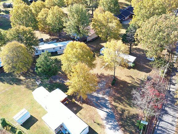 3rd image of 293 Georges Ln