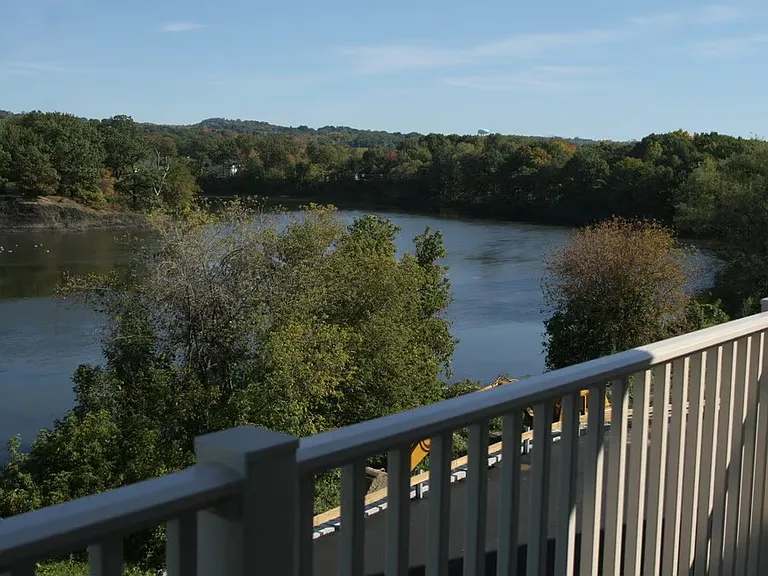Waterside Senior Apartments — Photo 15