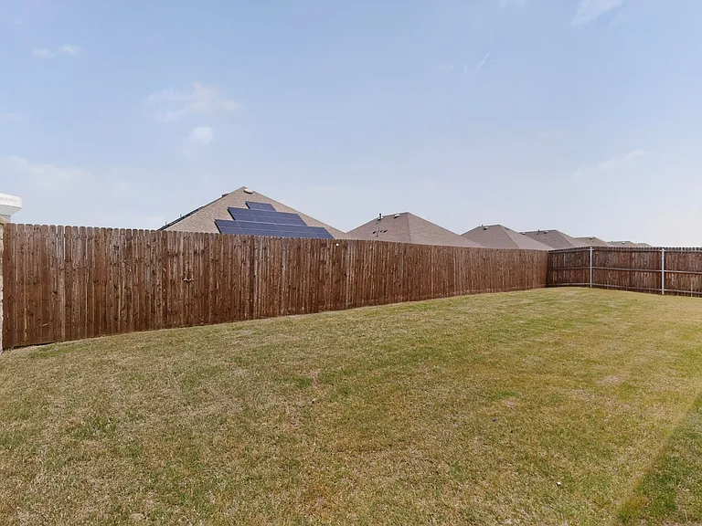 1114 Emerald Gate Dr — Photo 39