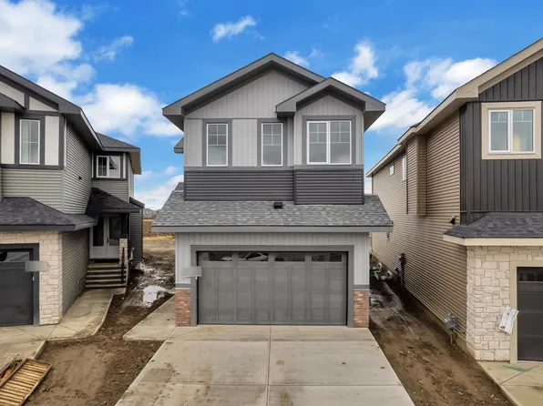 8422 223a St NW, Edmonton, AB T5T 7H2
